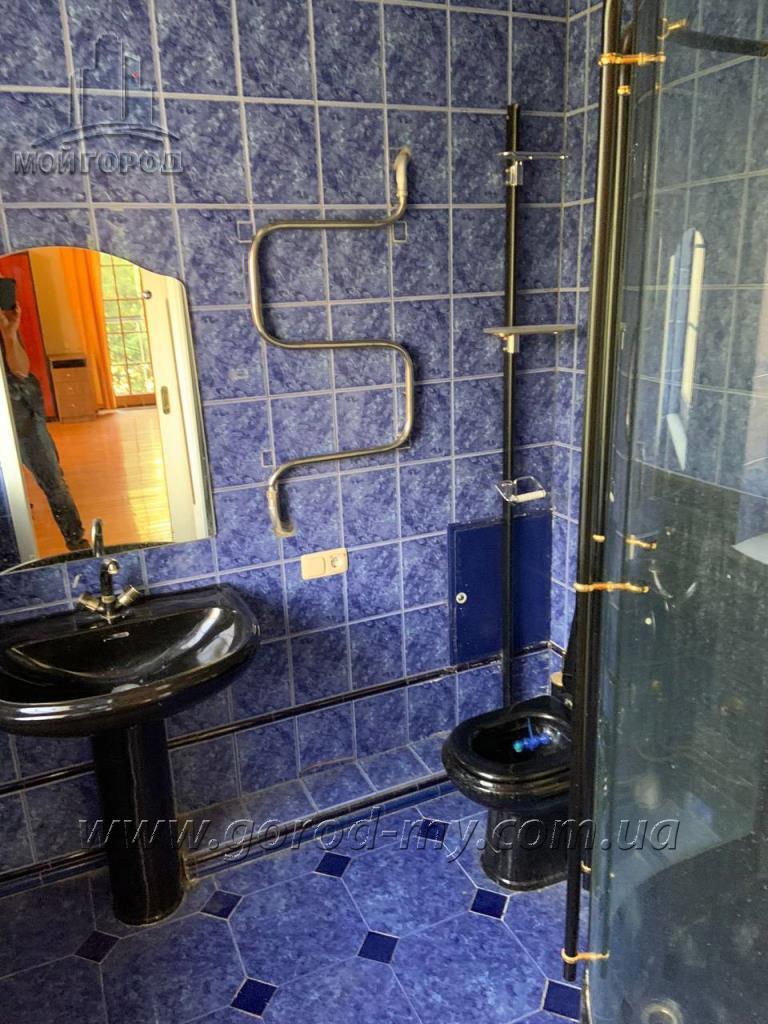 Продажа поместья 1500 м², Лазаряна ул.