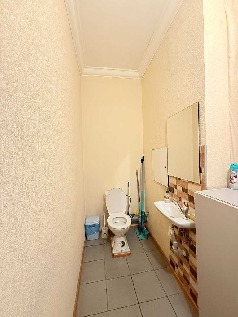 Продаж 3-кімнатної квартири 125.5 м², Володимира Антоновича вул., 72