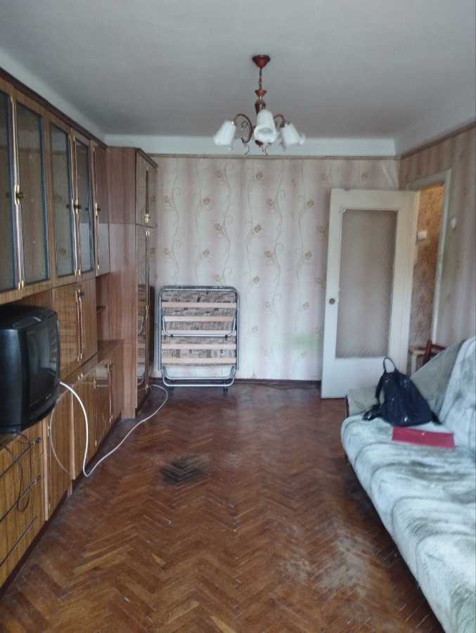 Продаж 1-кімнатної квартири 33 м², Кубанської України вул., 41/28