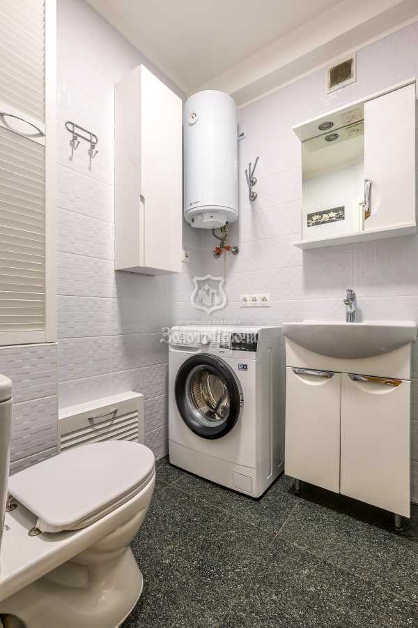 Продаж 1-кімнатної квартири 32.2 м², Березняківська вул., 14