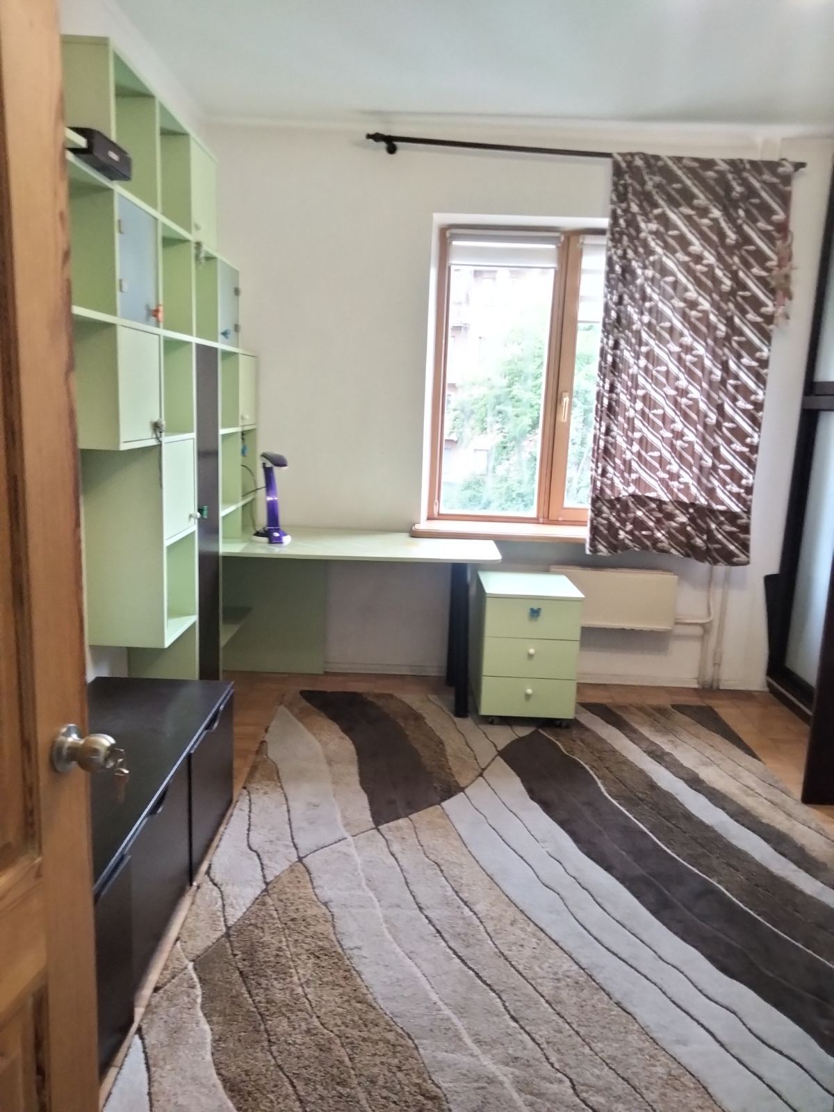 Аренда 3-комнатной квартиры 64 м², Полесская ул., 10