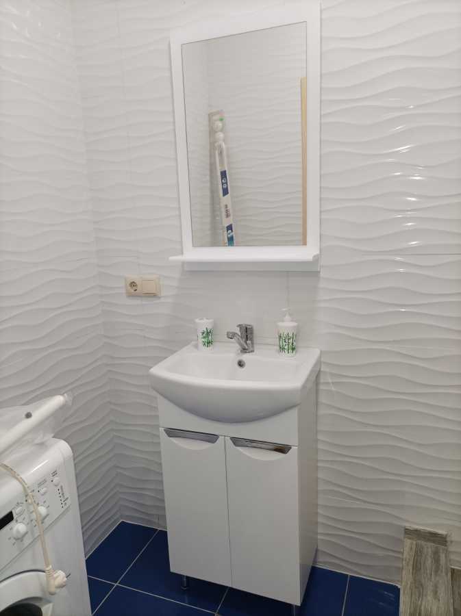 Продажа 1-комнатной квартиры 30 м², Николая Боровского ул., 1/7