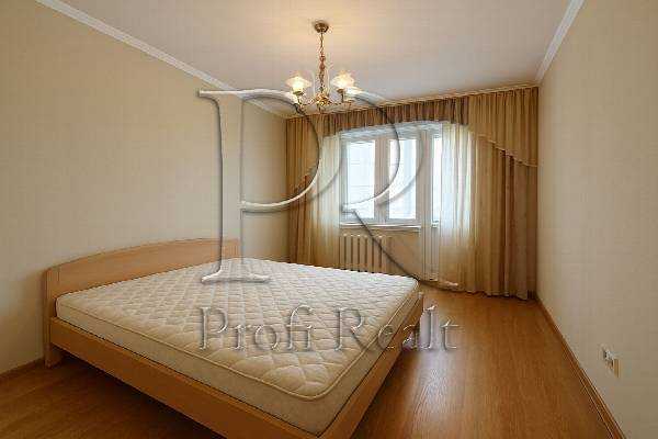 Продаж 1-кімнатної квартири 51 м², Кубанської України вул., 31А