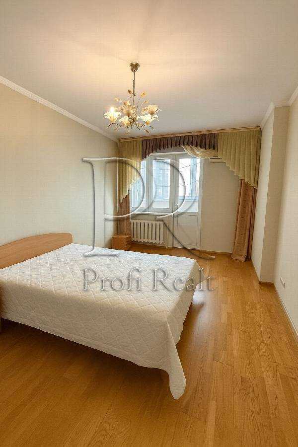 Продаж 1-кімнатної квартири 51 м², Кубанської України вул., 31А