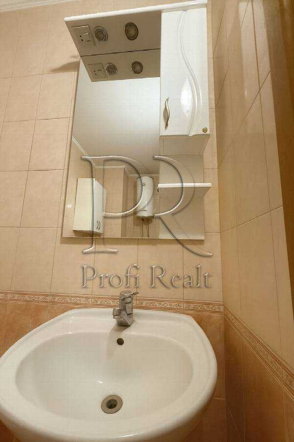 Продаж 1-кімнатної квартири 51 м², Кубанської України вул., 31А