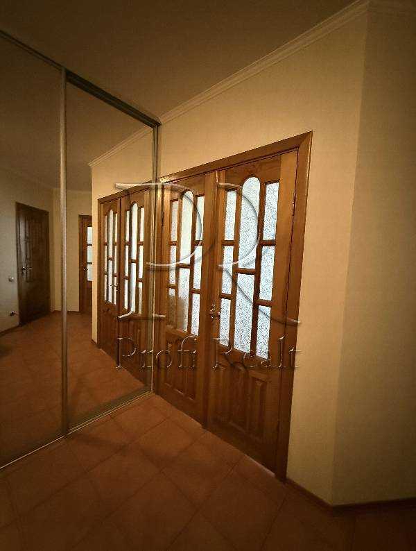 Продаж 1-кімнатної квартири 51 м², Кубанської України вул., 31А