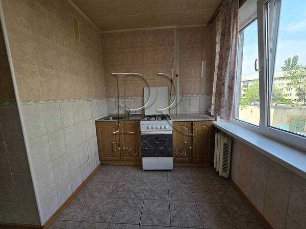 Продажа 3-комнатной квартиры 62 м², Бойченка Олександра вулиця, 16