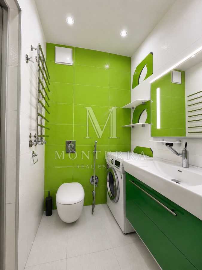 Продажа 2-комнатной квартиры 95.5 м², Вышгородская ул., 45/4
