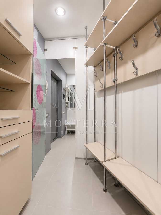 Продажа 2-комнатной квартиры 95.5 м², Вышгородская ул., 45/4