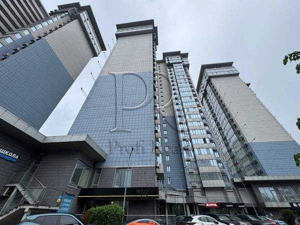 Продажа 2-комнатной квартиры 85 м², Днепровская наб., 14А