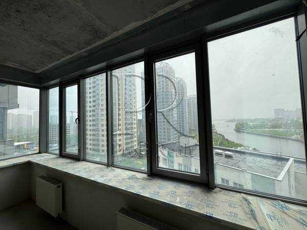 Продажа 2-комнатной квартиры 85 м², Днепровская наб., 14А