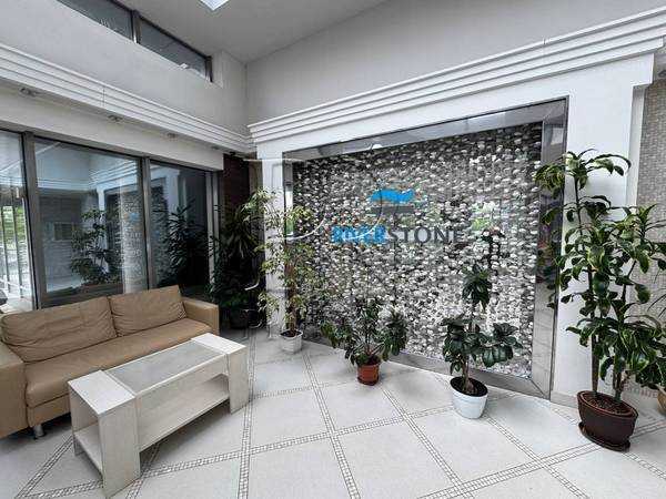 Продажа 2-комнатной квартиры 85 м², Днепровская наб., 14А