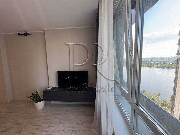 Продаж 2-кімнатної квартири 76 м², Дніпровське шосе, 15К