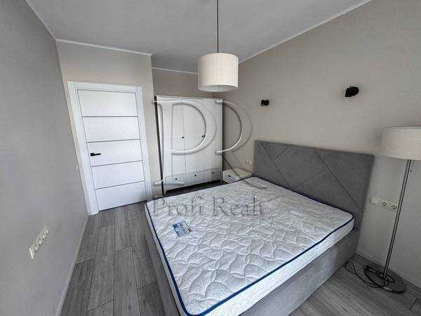 Продаж 2-кімнатної квартири 76 м², Дніпровське шосе, 15К