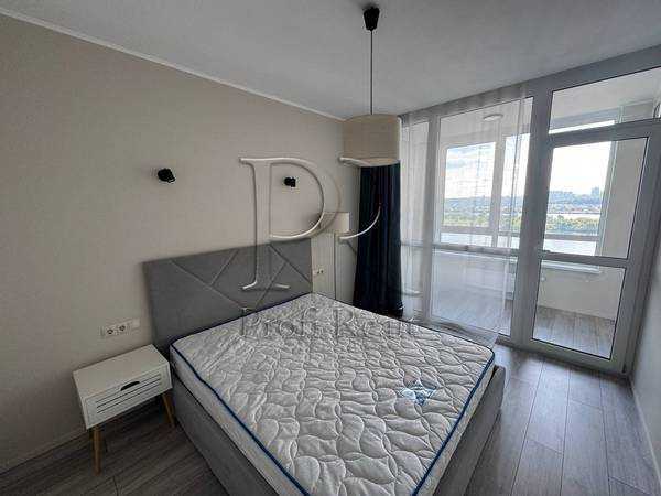Продаж 2-кімнатної квартири 76 м², Дніпровське шосе, 15К