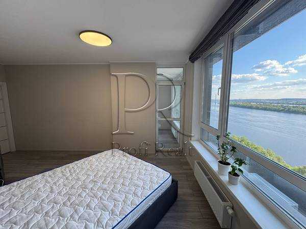 Продаж 2-кімнатної квартири 76 м², Дніпровське шосе, 15К