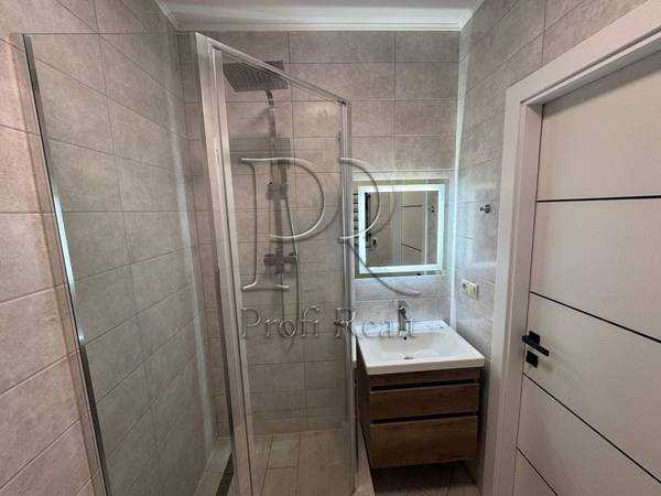 Продаж 2-кімнатної квартири 76 м², Дніпровське шосе, 15К
