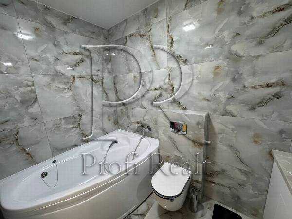 Продаж 2-кімнатної квартири 76 м², Причальна вул., 14