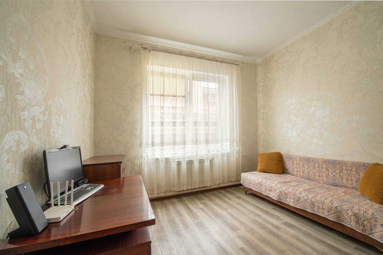 Продажа дома 200 м², Ромашковая ул., 76