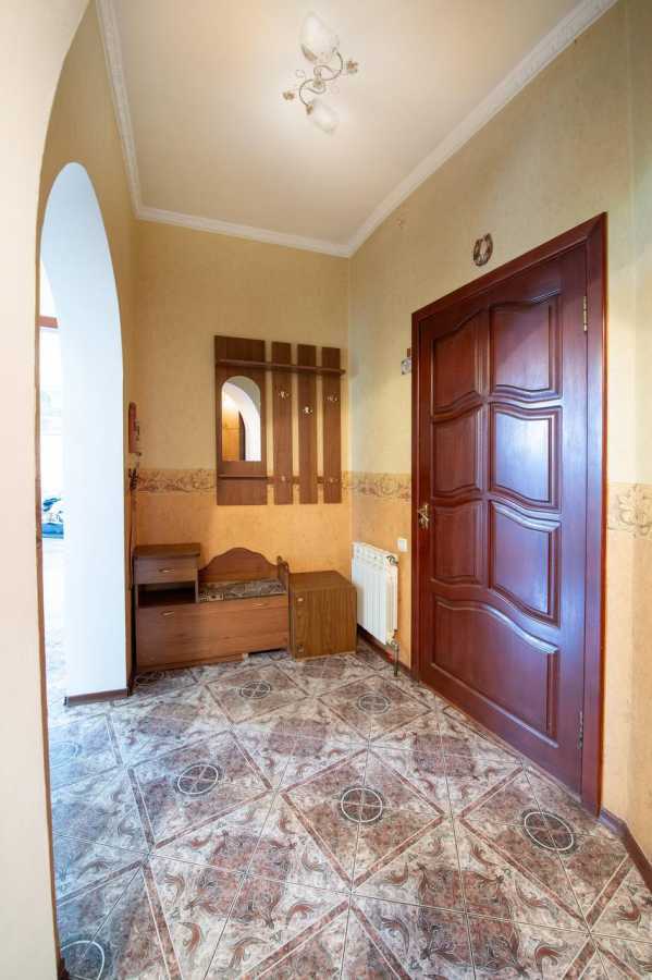 Продажа дома 200 м², Ромашковая ул., 76
