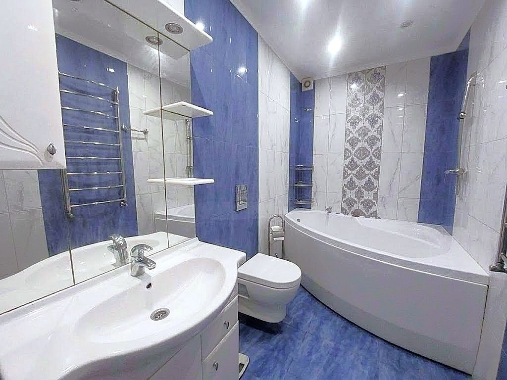 Продажа 3-комнатной квартиры 92 м², Майский 1-й пер.