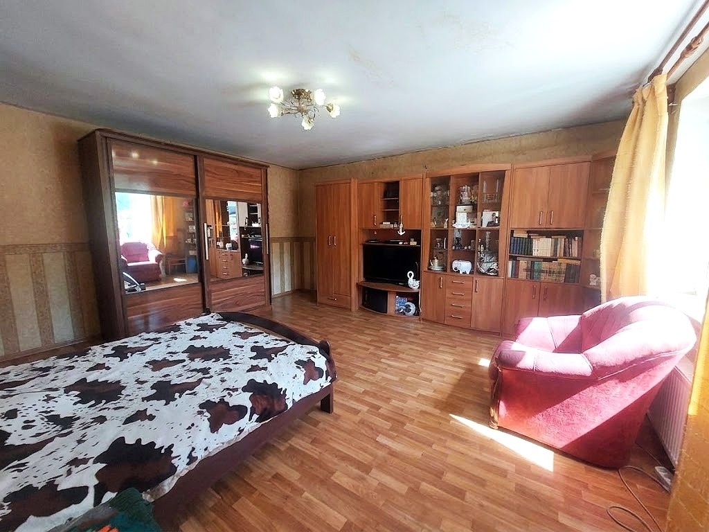 Продажа 3-комнатной квартиры 92 м², Майский 1-й пер.