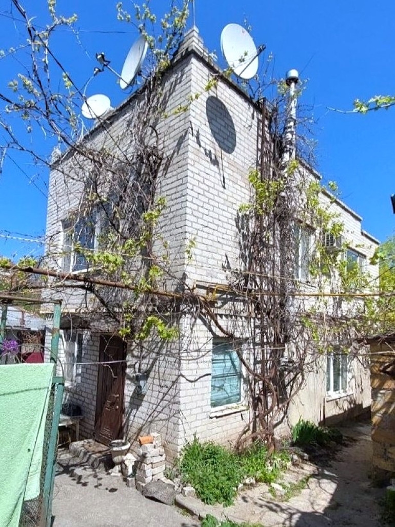 Продажа 3-комнатной квартиры 92 м², Майский 1-й пер.