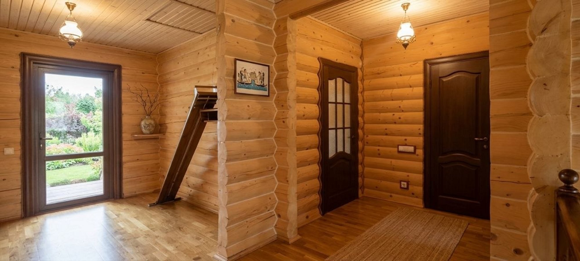 Продаж будинку 240 м²