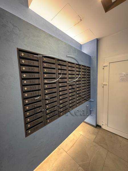 Продаж 1-кімнатної квартири 45 м², Канальна вул., 8Б