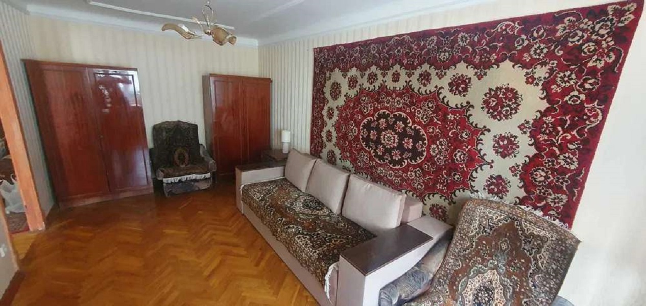 Аренда 1-комнатной квартиры 32 м², Строителей ул., 8