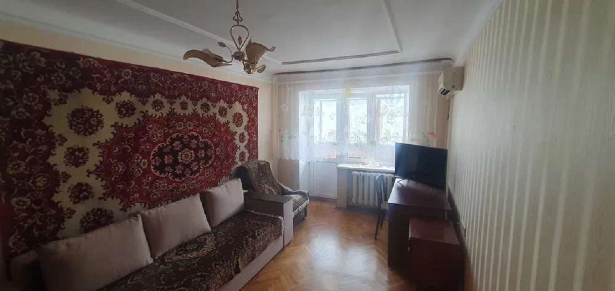 Аренда 1-комнатной квартиры 32 м², Строителей ул., 8