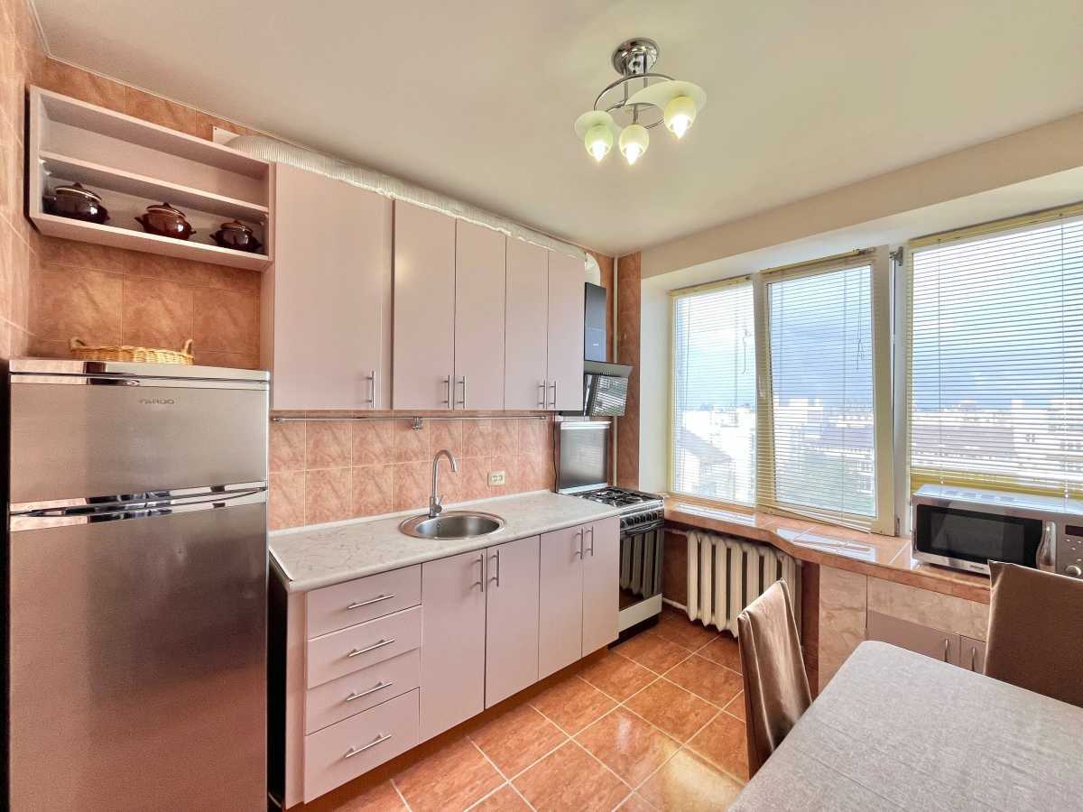 Оренда 2-кімнатної квартири 51 м², Виноградний пров., 1/11