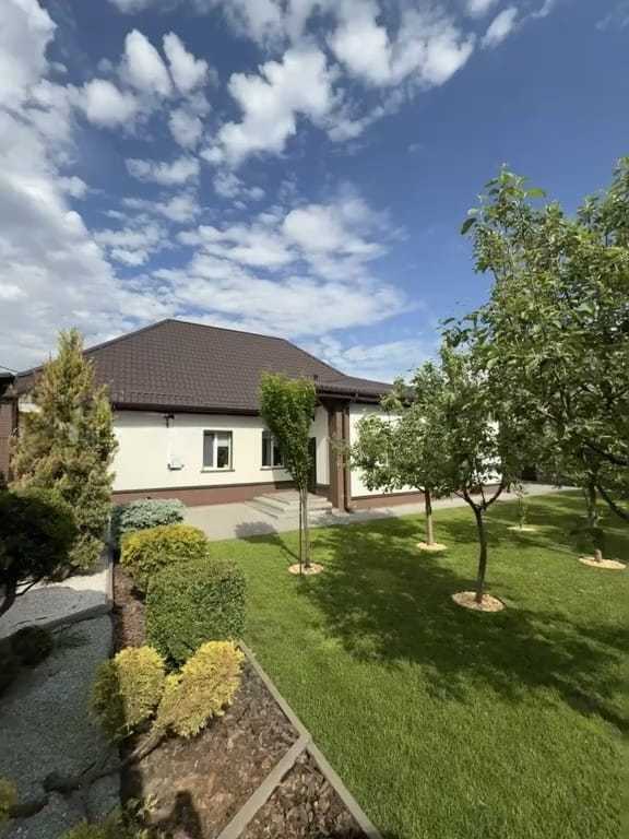 Продажа дома 130 м², Степана Бандеры ул.