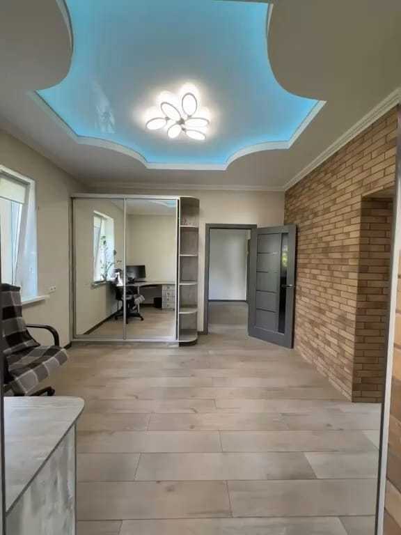 Продажа дома 130 м², Степана Бандеры ул.