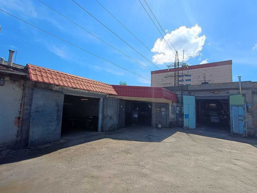 Продаж гаража 225 м², Миколи Закревського вул.