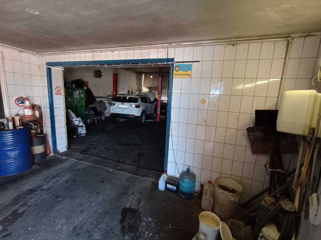 Продаж гаража 225 м², Миколи Закревського вул.