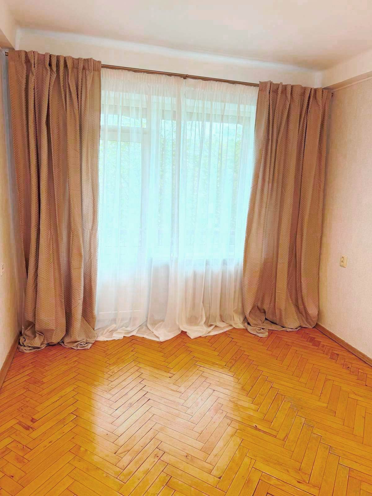 Продаж 1-кімнатної квартири 32 м², Марії Приймаченко бул., 7