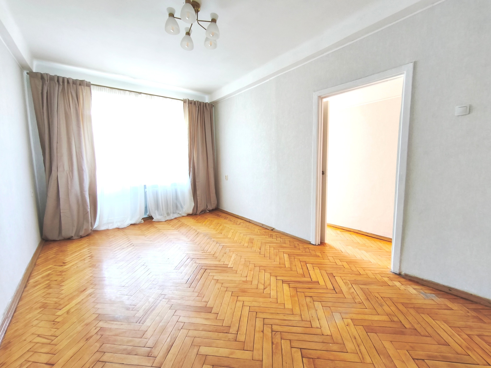 Продаж 1-кімнатної квартири 32 м², Марії Приймаченко бул., 7