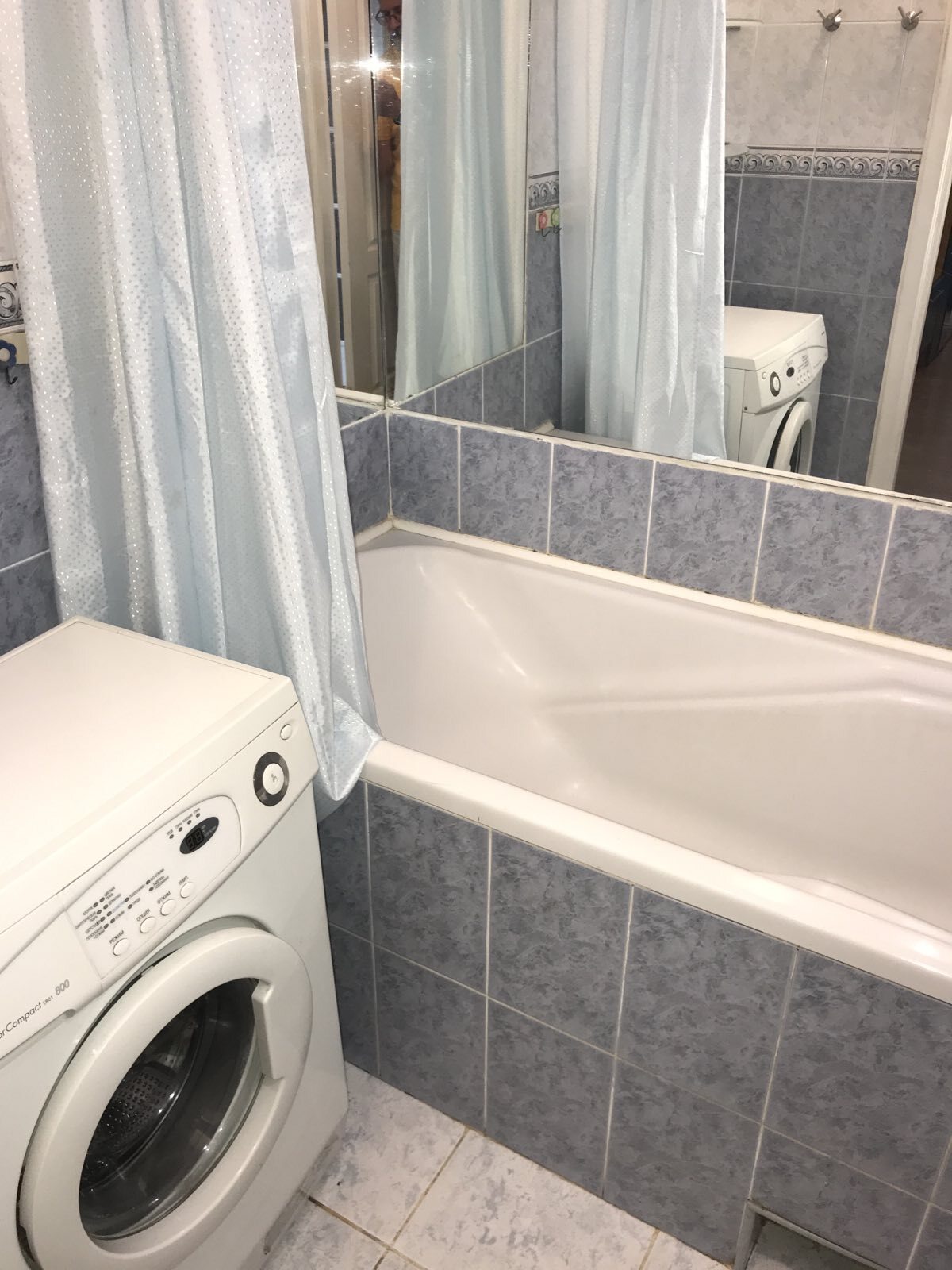 Оренда 3-кімнатної квартири 68 м², Амвросія Бучми вул., 8
