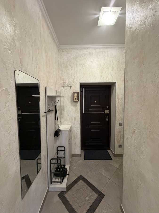 Аренда 1-комнатной квартиры 49.5 м², Академика Ефремова ул., 8а