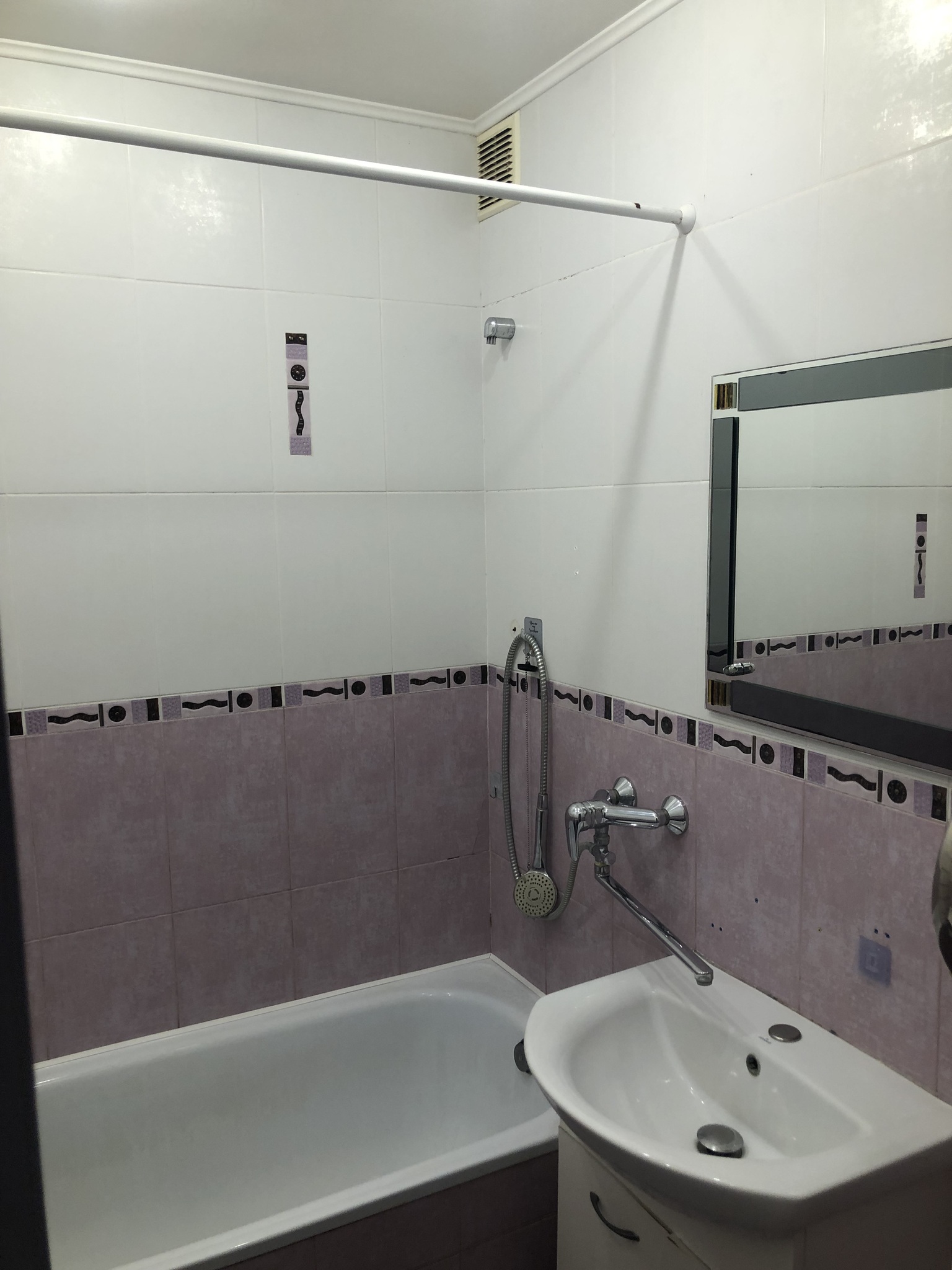 Аренда 1-комнатной квартиры 43 м², Драгоманова ул., 14А