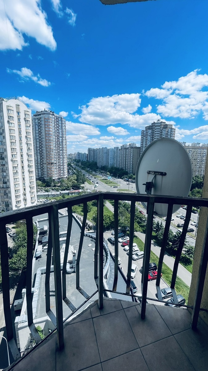 Продажа 1-комнатной квартиры 54 м², Анны Ахматовой ул., 46