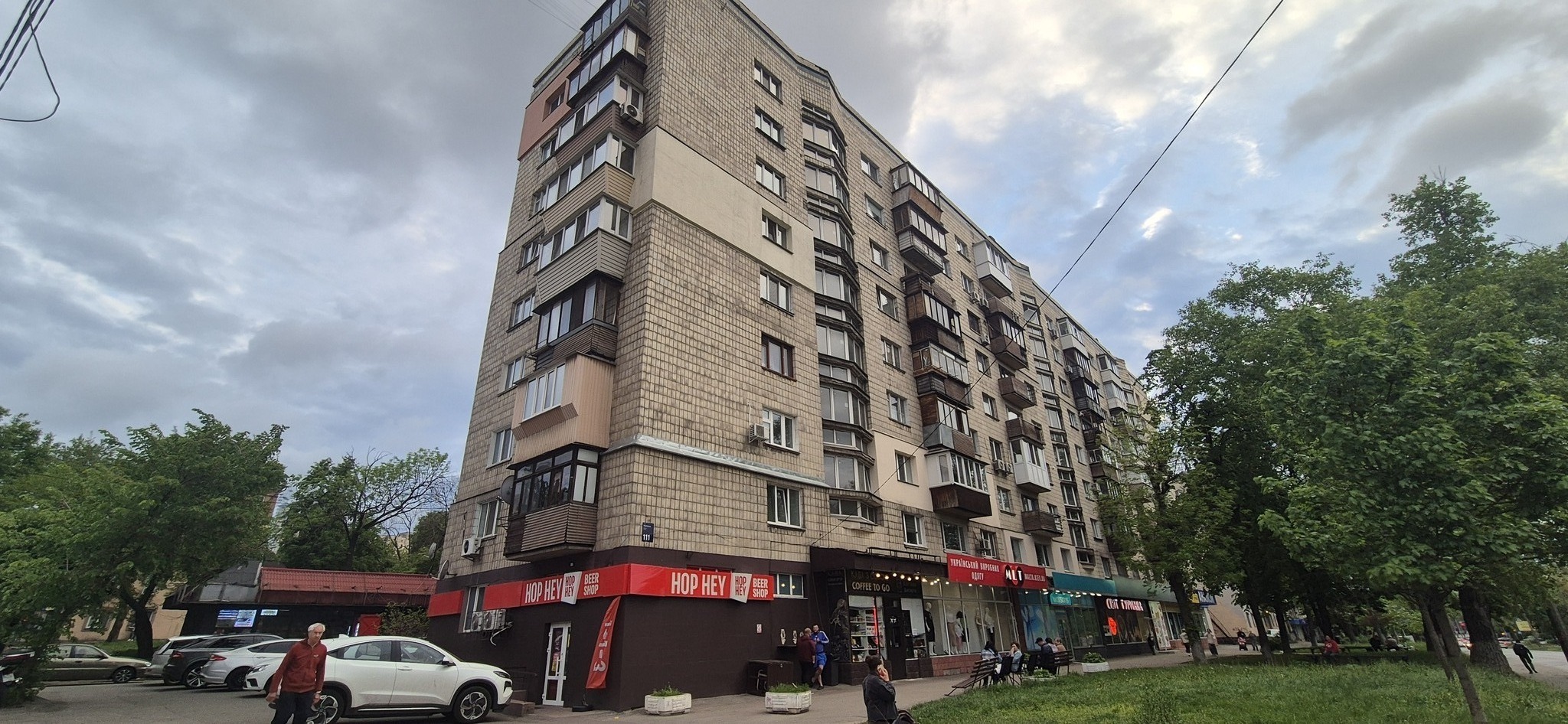 Аренда 3-комнатной квартиры 70 м², Кирилловская ул., 111