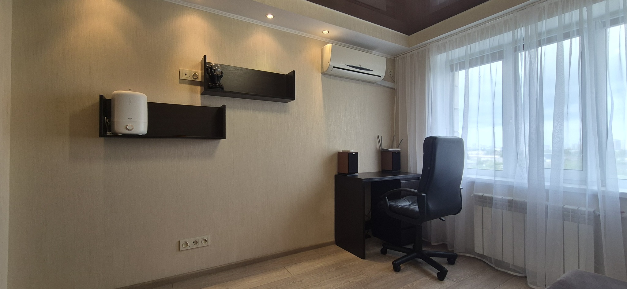 Аренда 3-комнатной квартиры 70 м², Кирилловская ул., 111