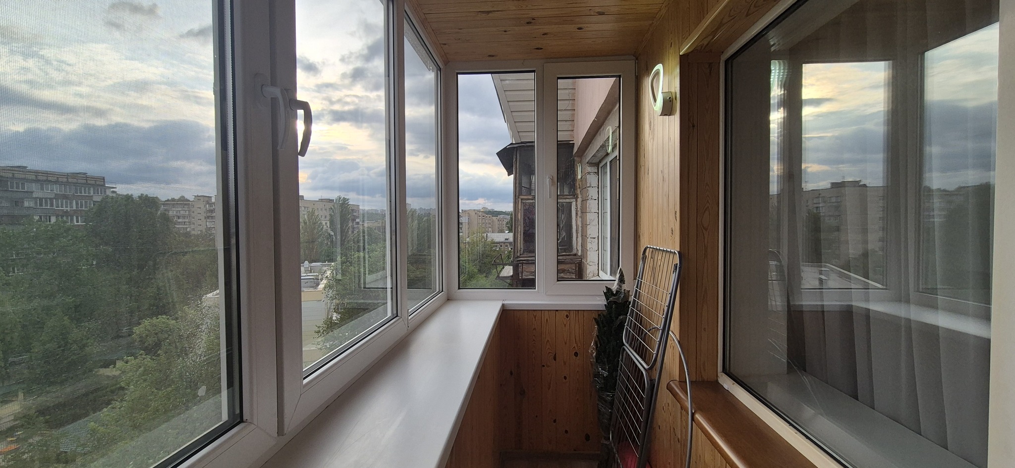Аренда 3-комнатной квартиры 70 м², Кирилловская ул., 111