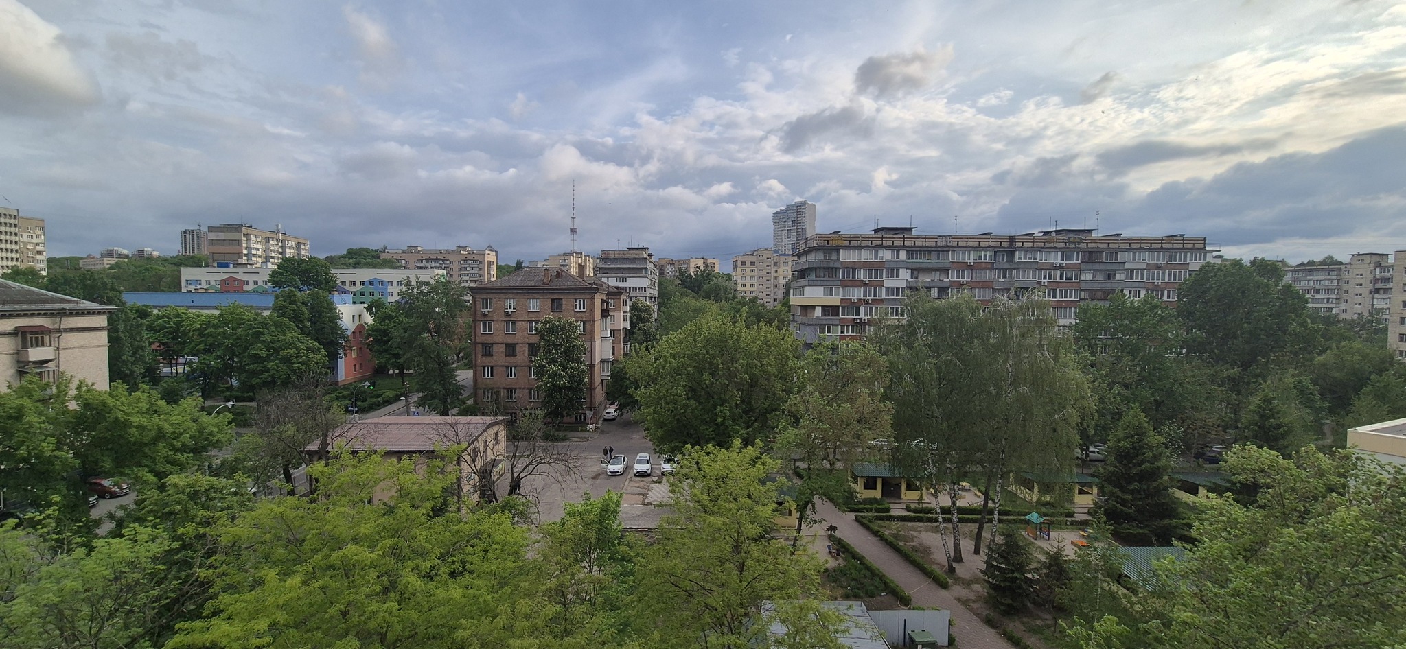 Аренда 3-комнатной квартиры 70 м², Кирилловская ул., 111