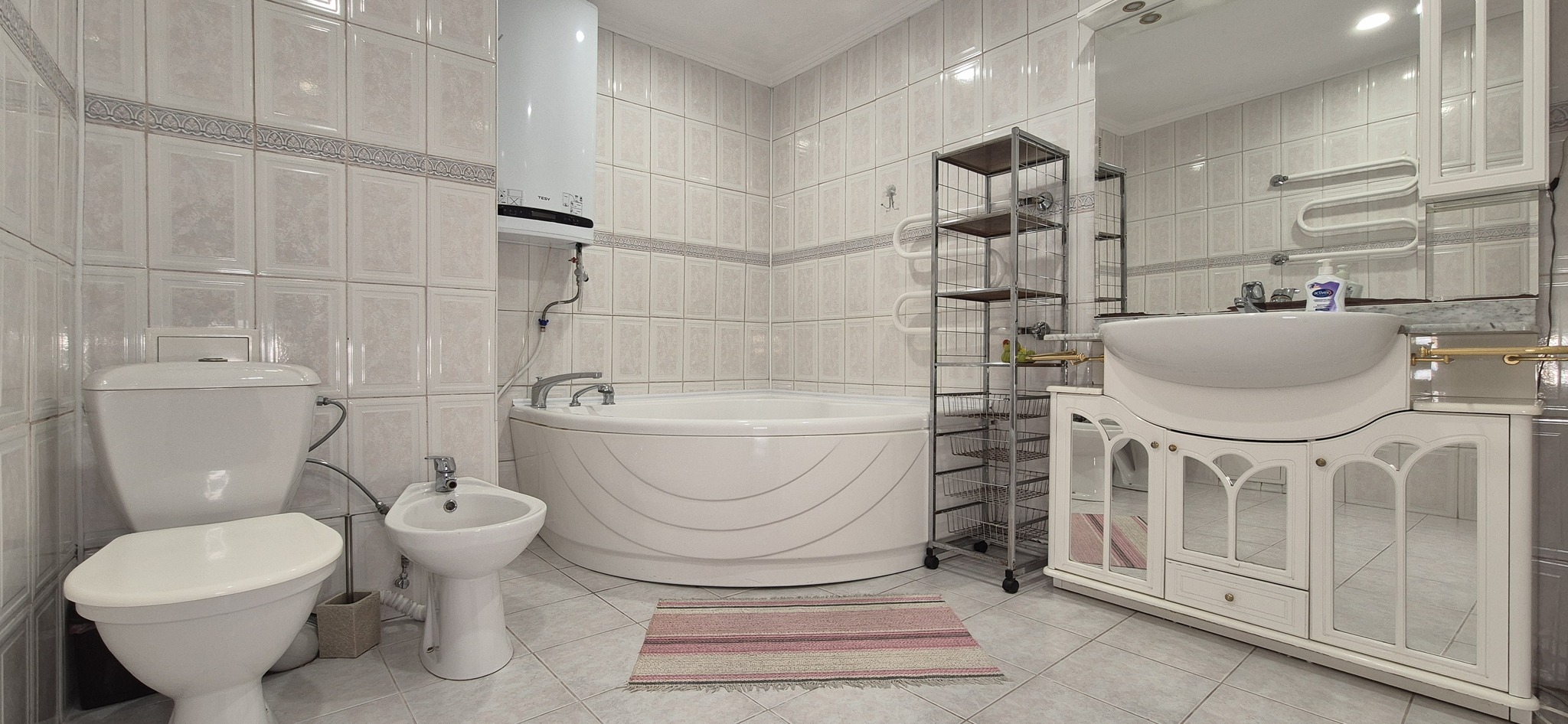Аренда 3-комнатной квартиры 70 м², Академика Королева ул., 2А