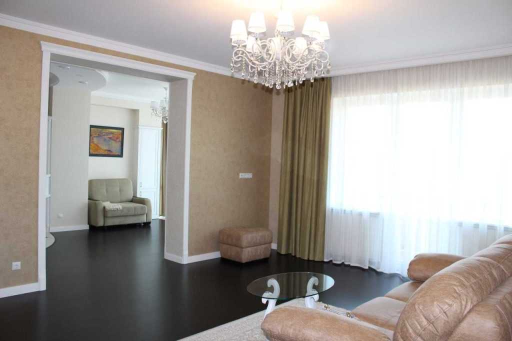 Продажа 3-комнатной квартиры 147 м², Оболонская ул., 7