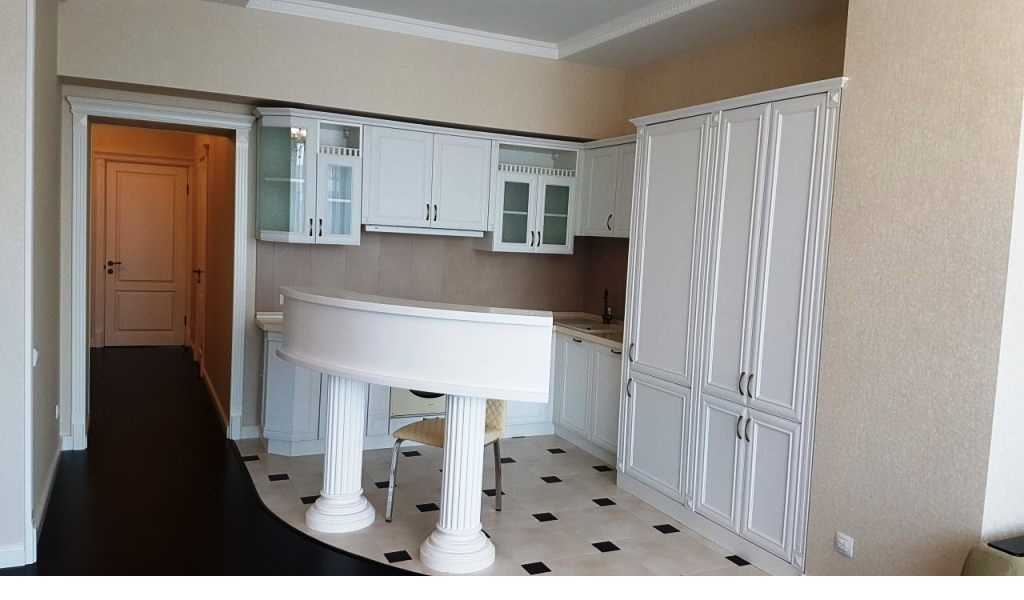 Продажа 3-комнатной квартиры 147 м², Оболонская ул., 7