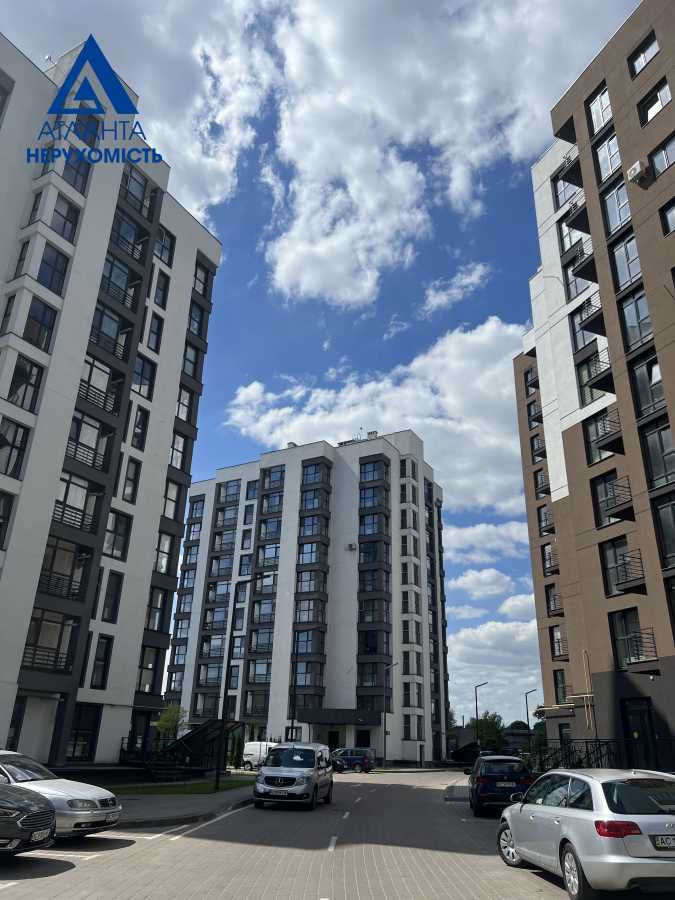 Продажа 1-комнатной квартиры 48.6 м², Спутника ул.